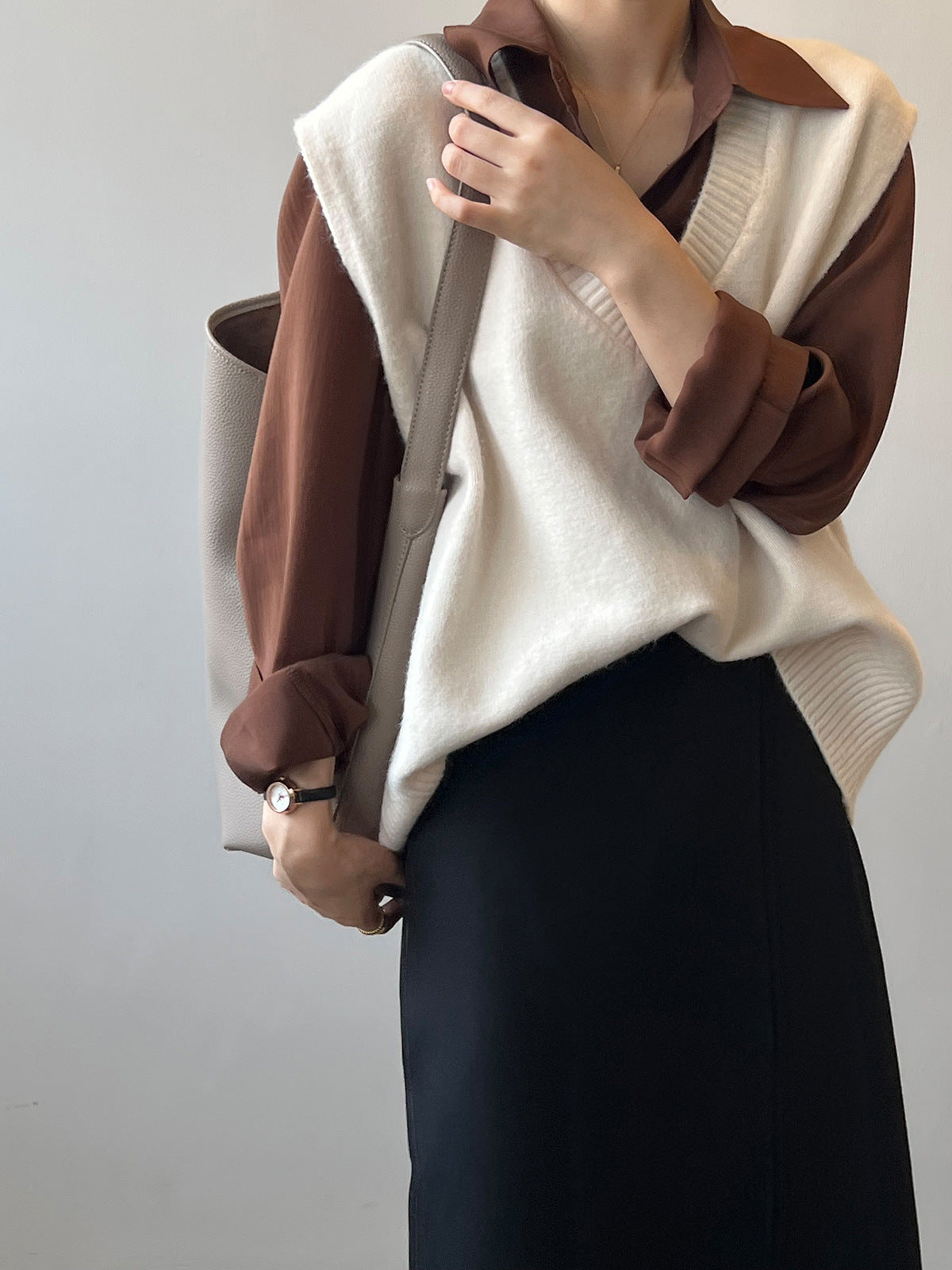 V-Neck Soft Waxy Loose Knit Vest