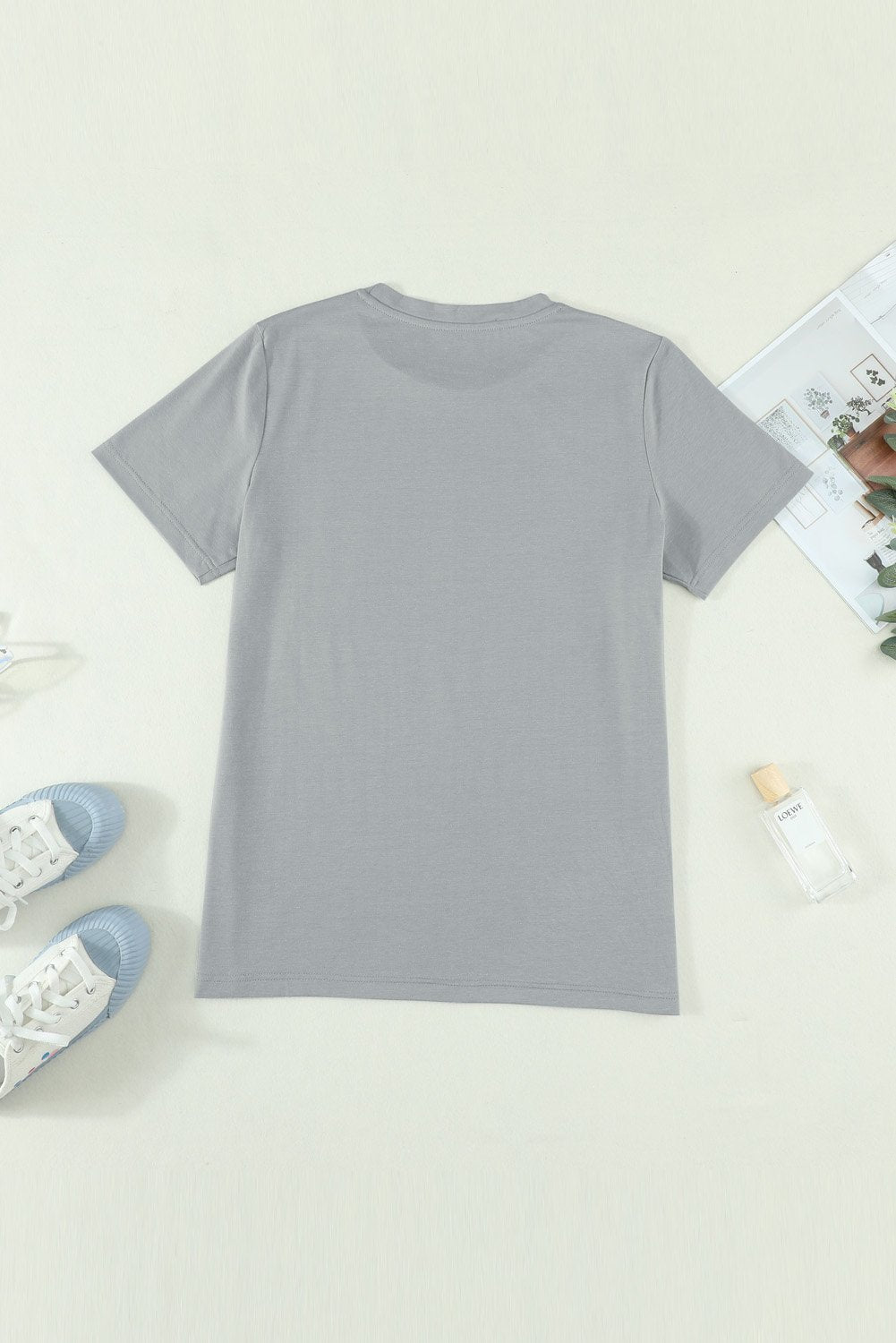 Women's Casual Gray Short Sleeve Faith Over Fear Graphic Tee