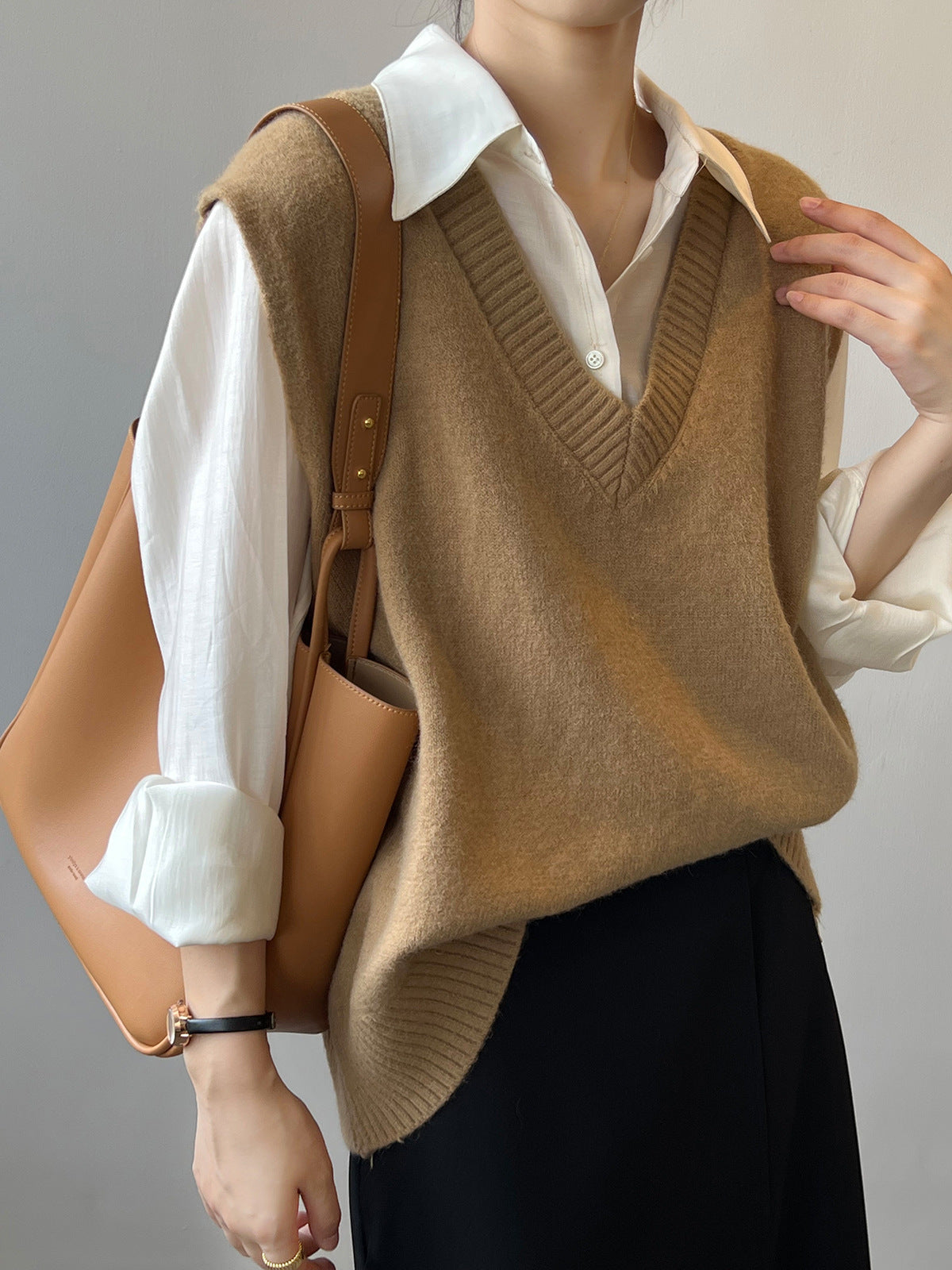 V-Neck Soft Waxy Loose Knit Vest