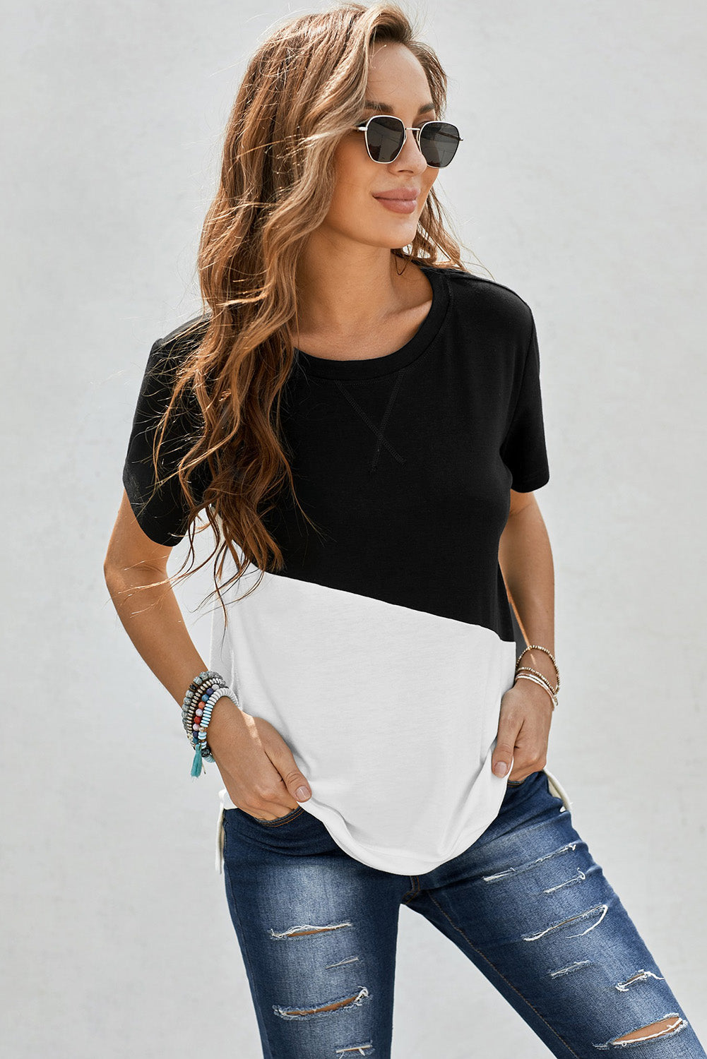 Women's Black Crew Neck Colorblock Short Sleeve Tee