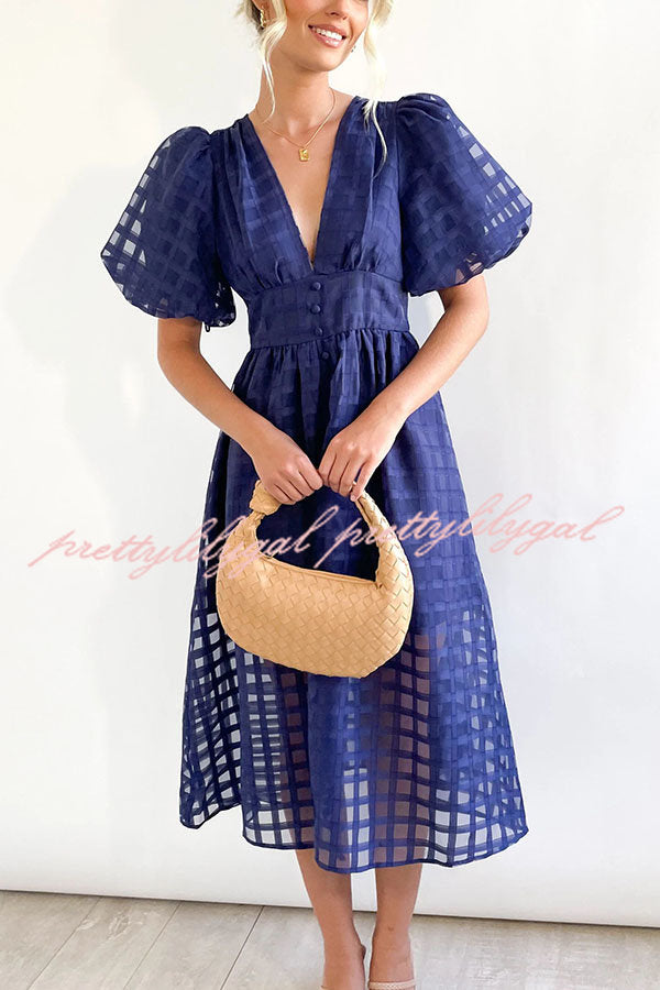 Remarkable Beauty Square Patterned Fabric Puff Sleeve Midi Dress