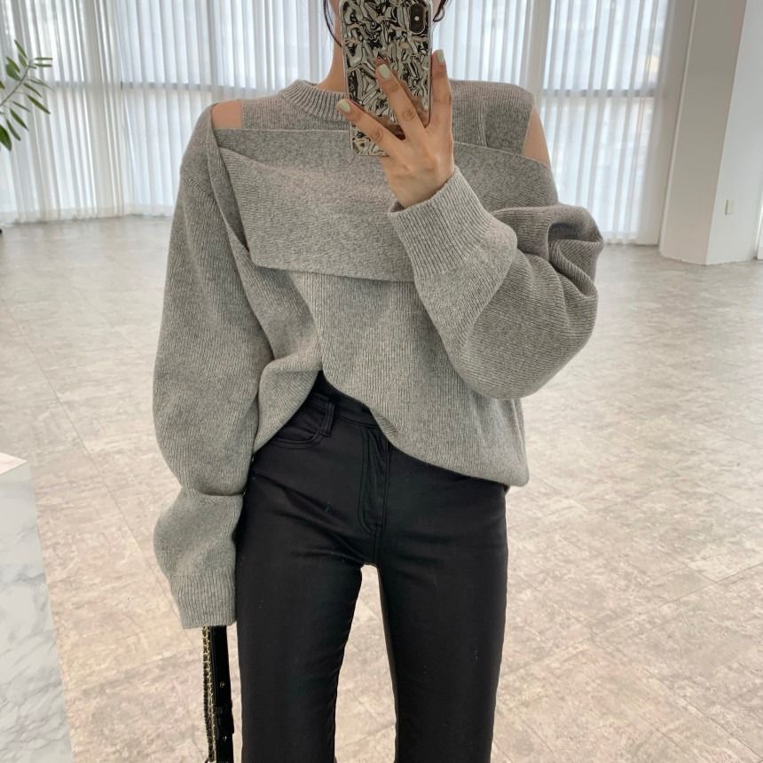 Retro niche irregular off-the-shoulder sweater