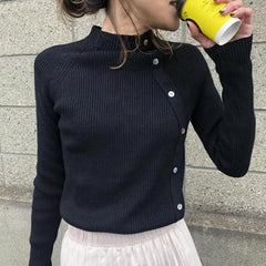 Half turtleneck slim fit knitted sweater