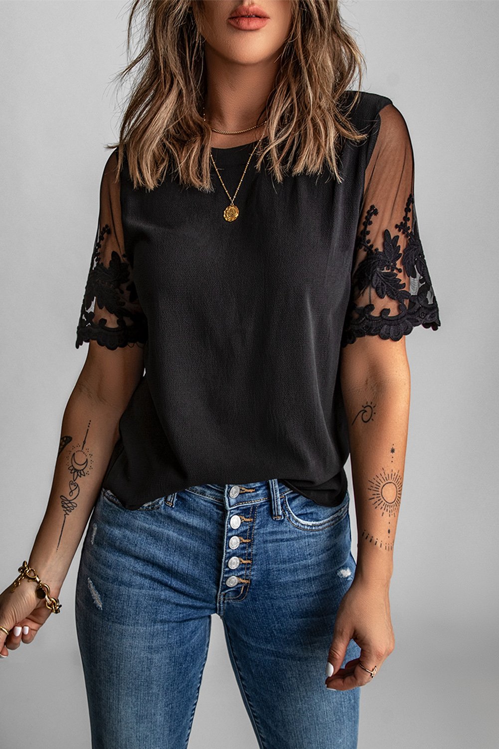 Women's Black Lace Short Sleeve Top