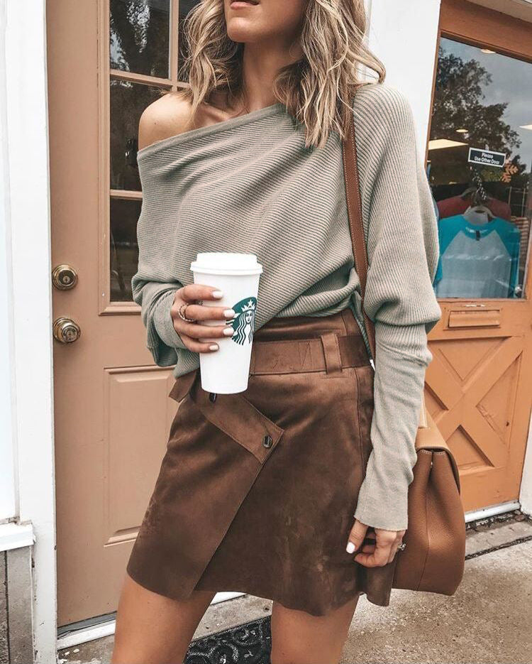 One-Shoulder Bat Long Sleeve Top
