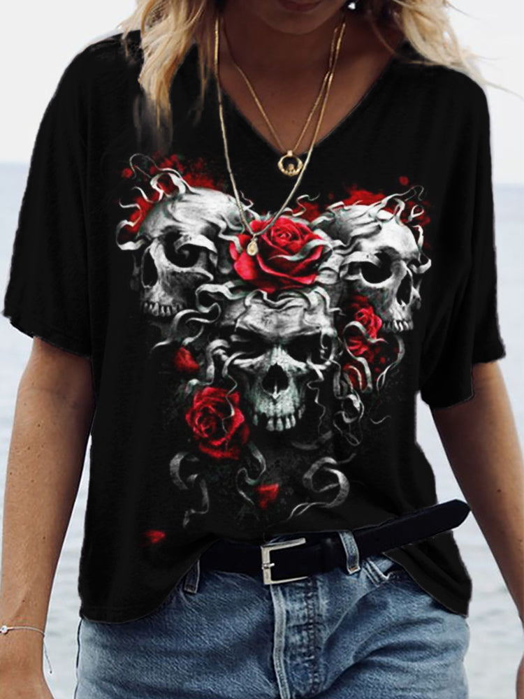 Skulls & Roses Heart Graphic V Neck T Shirt