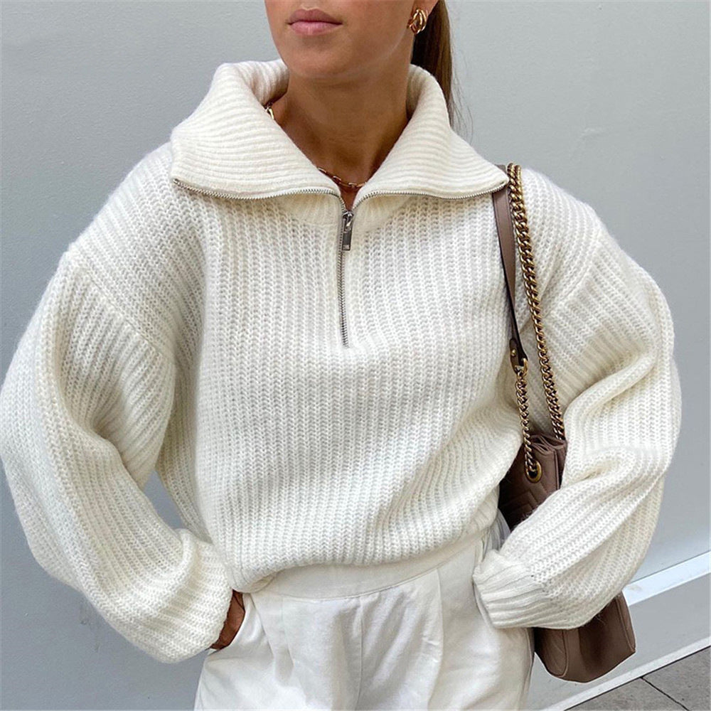 Chic turtleneck sweater with zipper