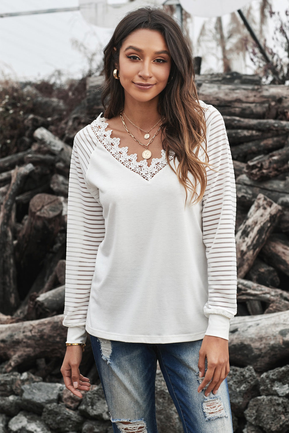 Women's Chic White Deep V-neck Lace Stripe Long Sleeve Top