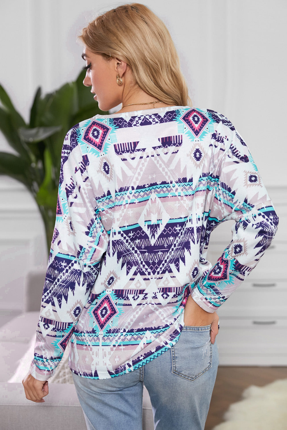 Women's Multicolor Rustic Tribal Front Pocket Long Sleeve Top