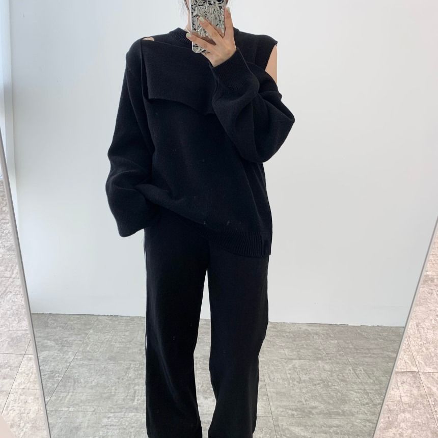Retro niche irregular off-the-shoulder sweater