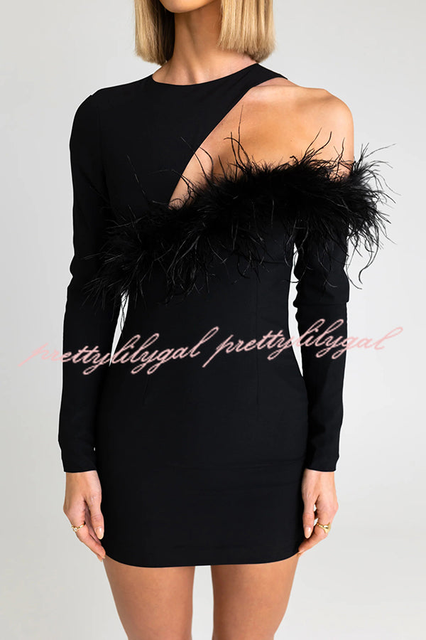Sexy and Exquisite Feather Detail Cutout Long Sleeve Mini Dress