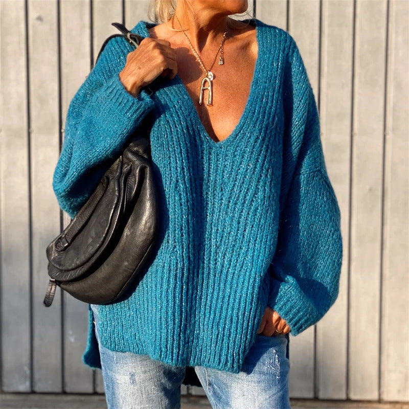 V-neck knitted sweater with side slits