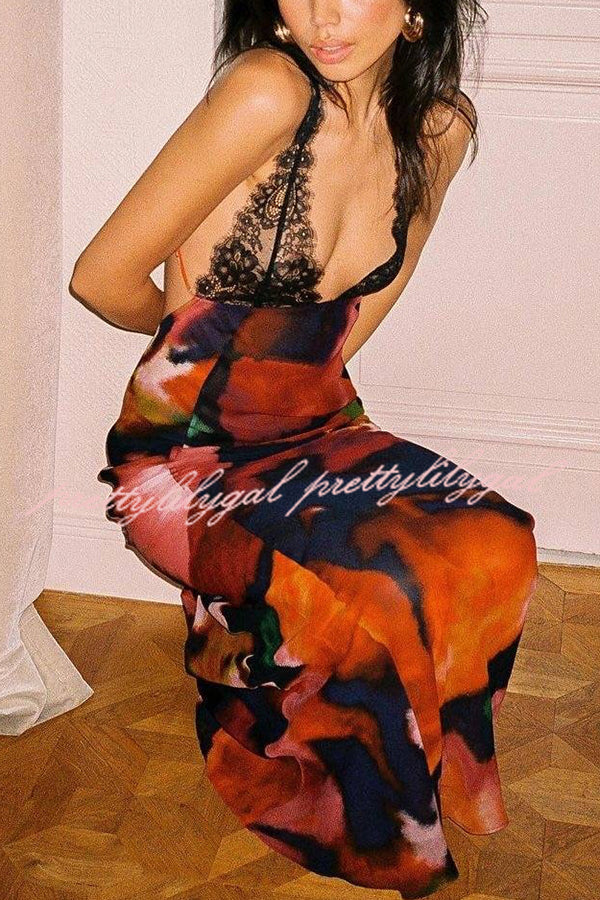 Unique Printed Sexy Lace V-neck Backless Maxi Dress