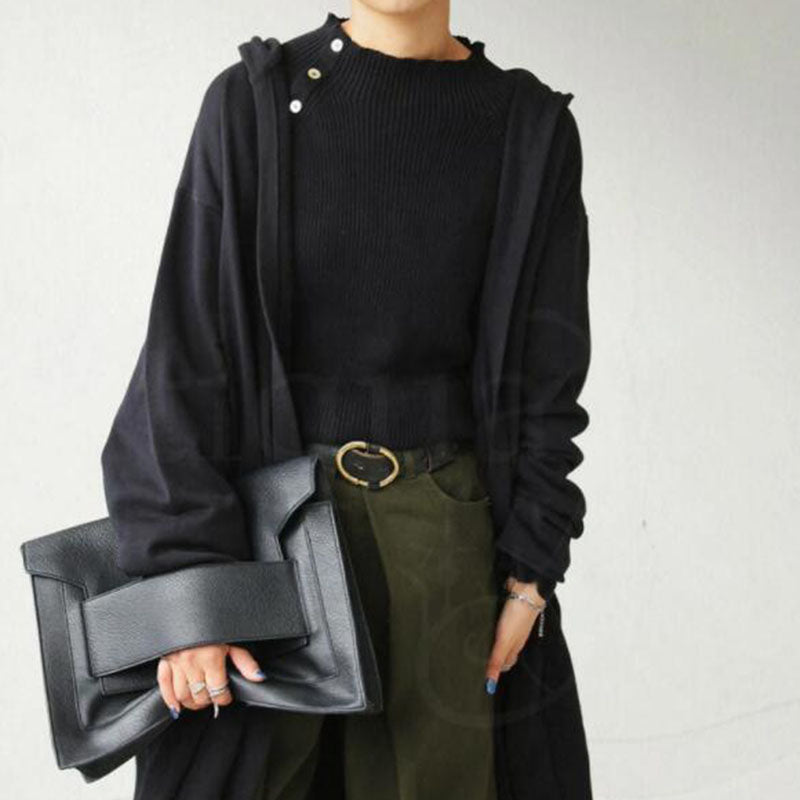 Half turtleneck slim fit knitted sweater