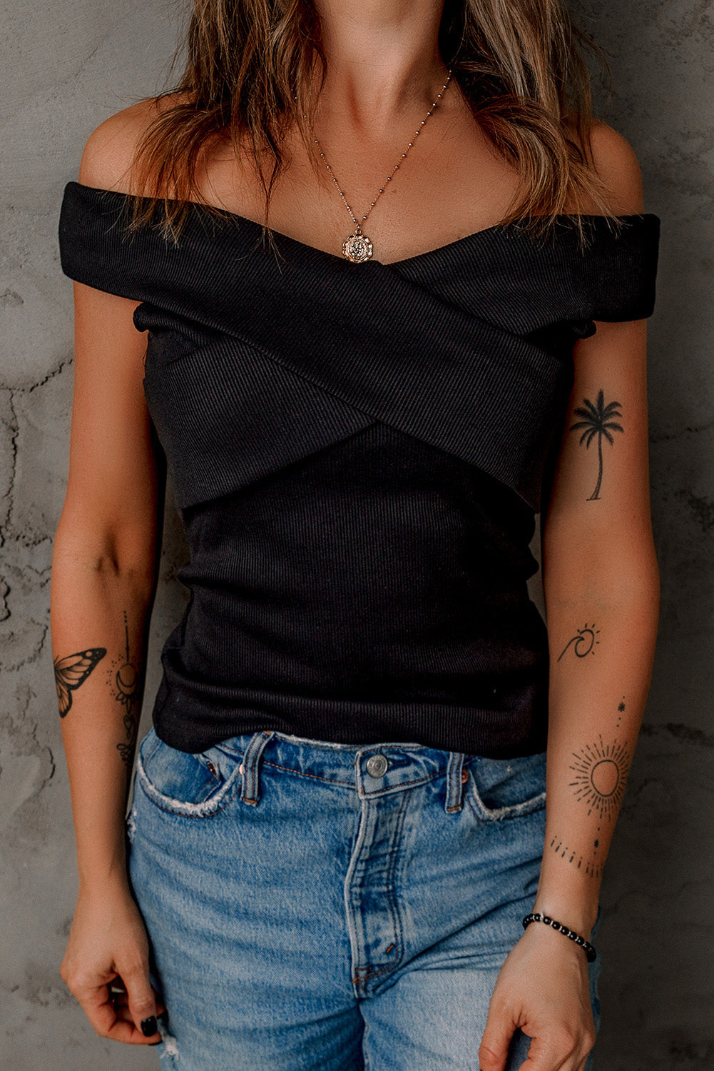 Women's Black Ribbed Off Shoulder Top