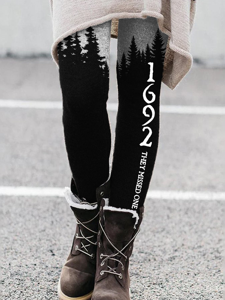 Salem 1692 They Missed One Dark Forest Comfy Leggings
