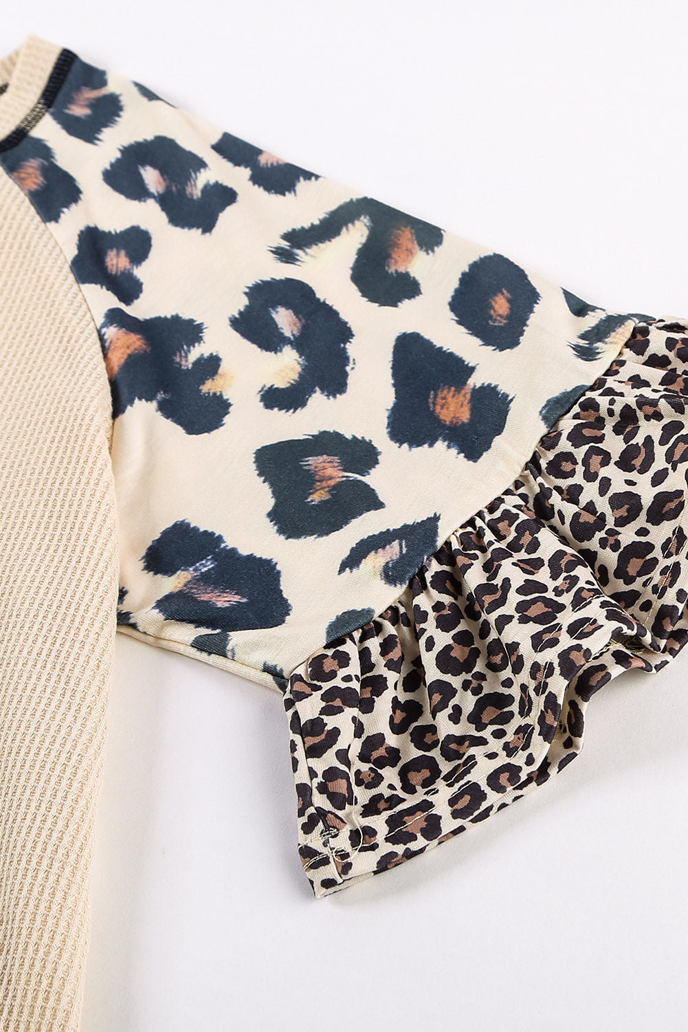 Women's Mixed Leopard Ruffle Sleeve Waffle V Neck Knit Top