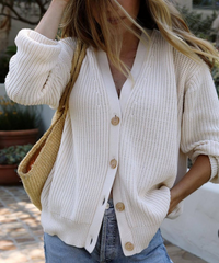 Fashionable loose V-neck sweater Cardigan