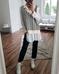 Swallow Gird Texture Sweater Vest
