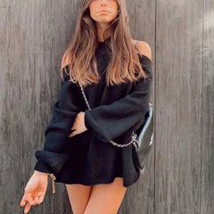 Fashion cross neck, off-the-shoulder loose knit
