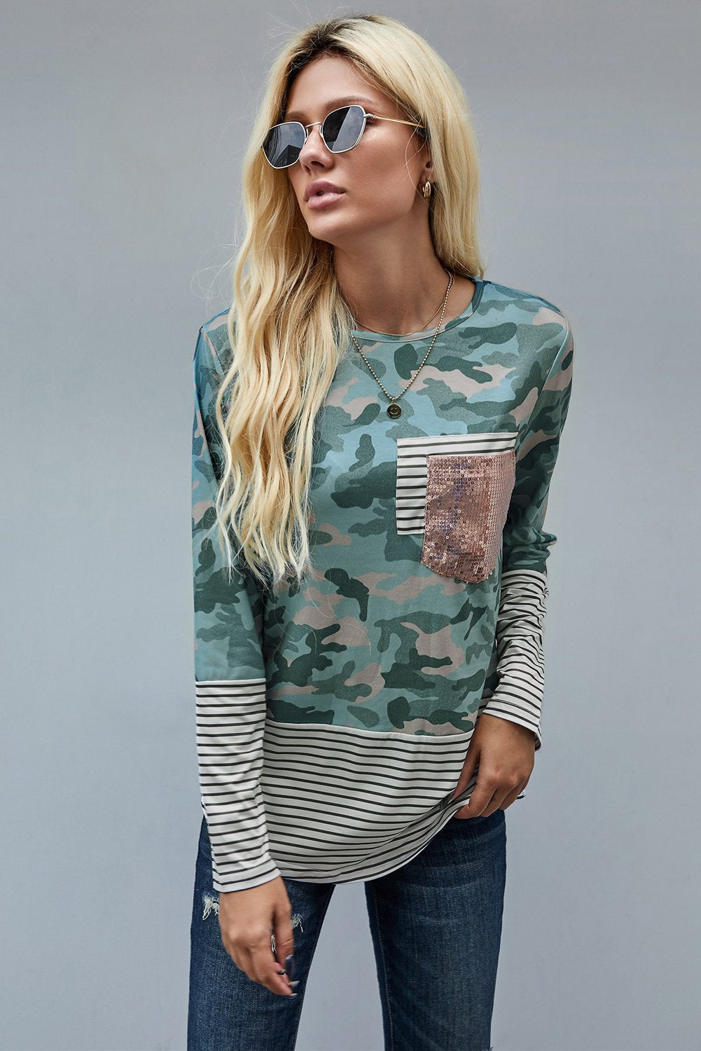 Women's Green Camo Stripe Pocket Sequins Splicing O-neck Long Sleeve Top