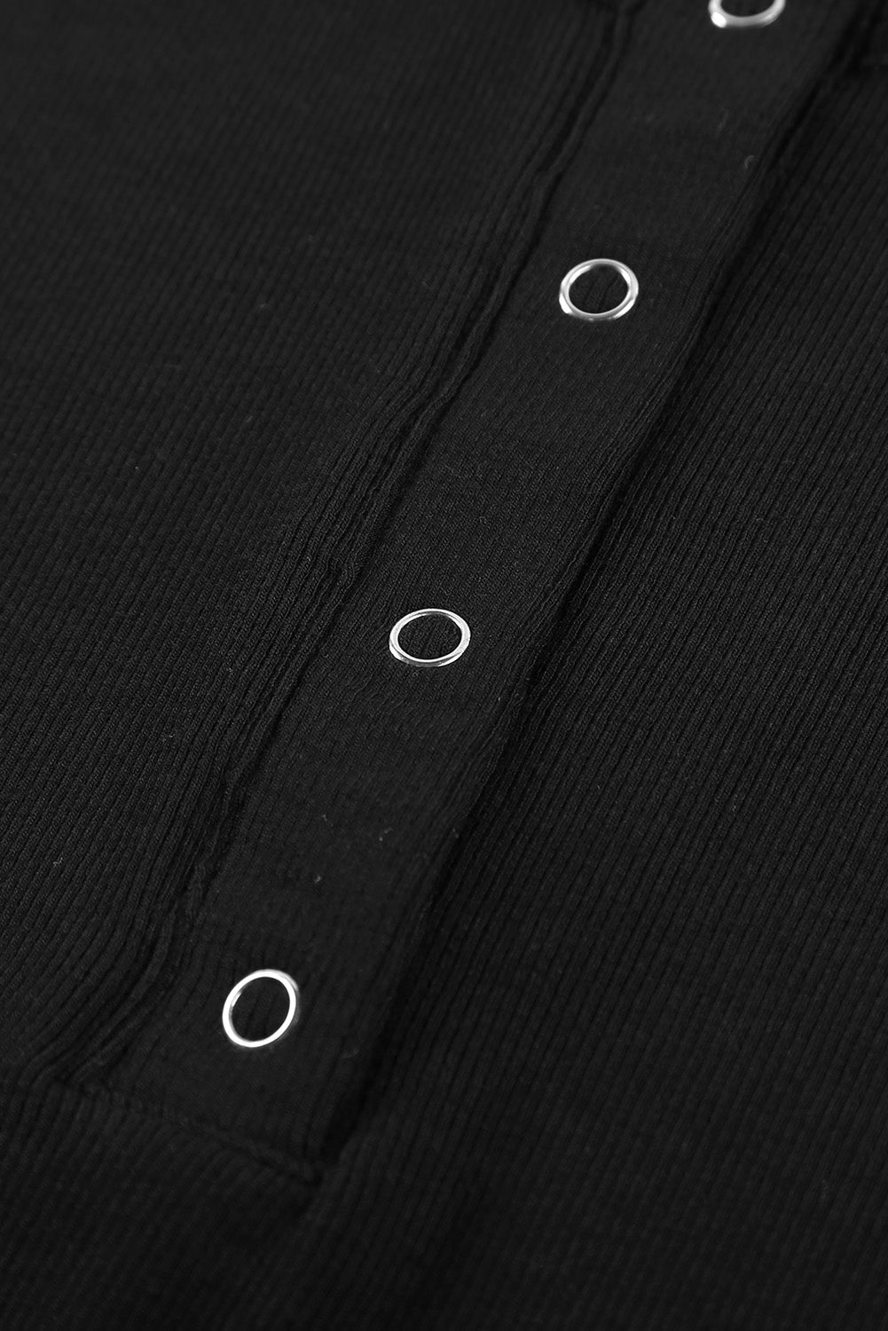 Women's Black Short Sleeve Scoop Neck Buttoned Front Ribbed Knit Top