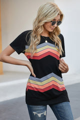 Women's Black Colorful Wavy Stripes Print Short Sleeve Tee